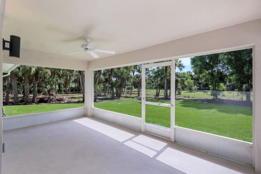 3060 70th St SW, Naples, FL 34105