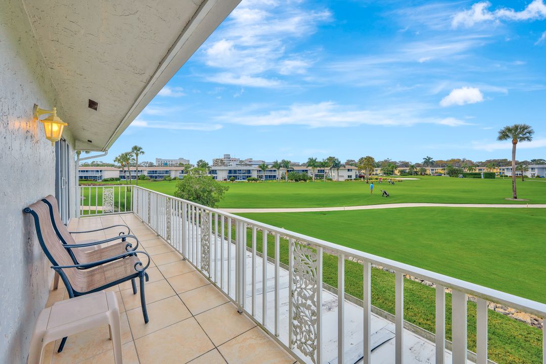 141 Lollypop Ln #4, Naples, FL 34112