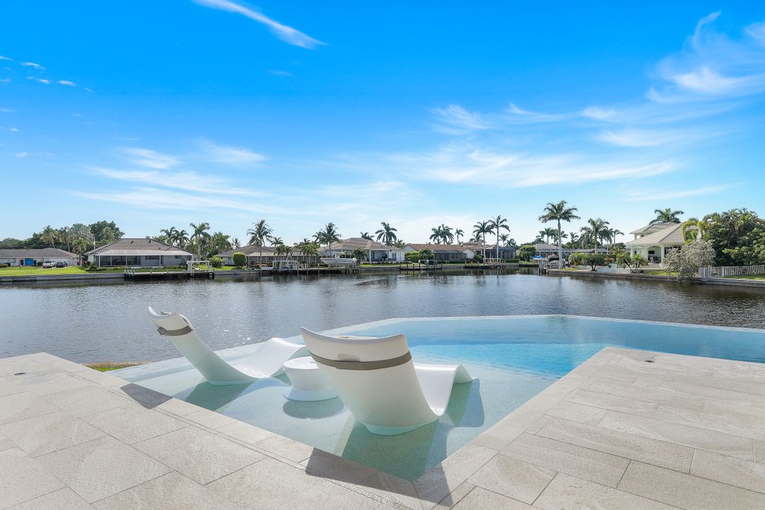 1610 Briarwood Ct, Marco Island, FL 34145