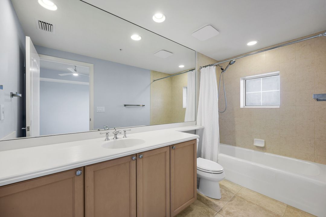 4801 Bonita Bay Blvd #2004, Bonita Springs, FL 34134