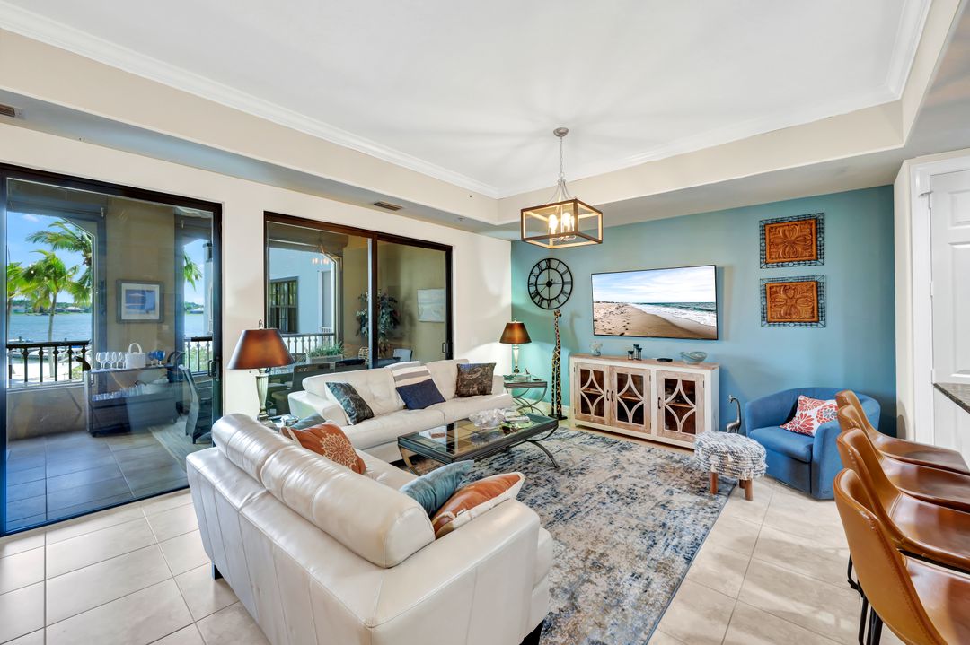 10721 Mirasol Dr #205, Miromar Lakes, FL 33913