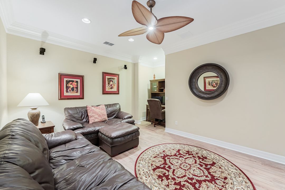 8710 Paseo De Valencia St, Fort Myers, FL 33908