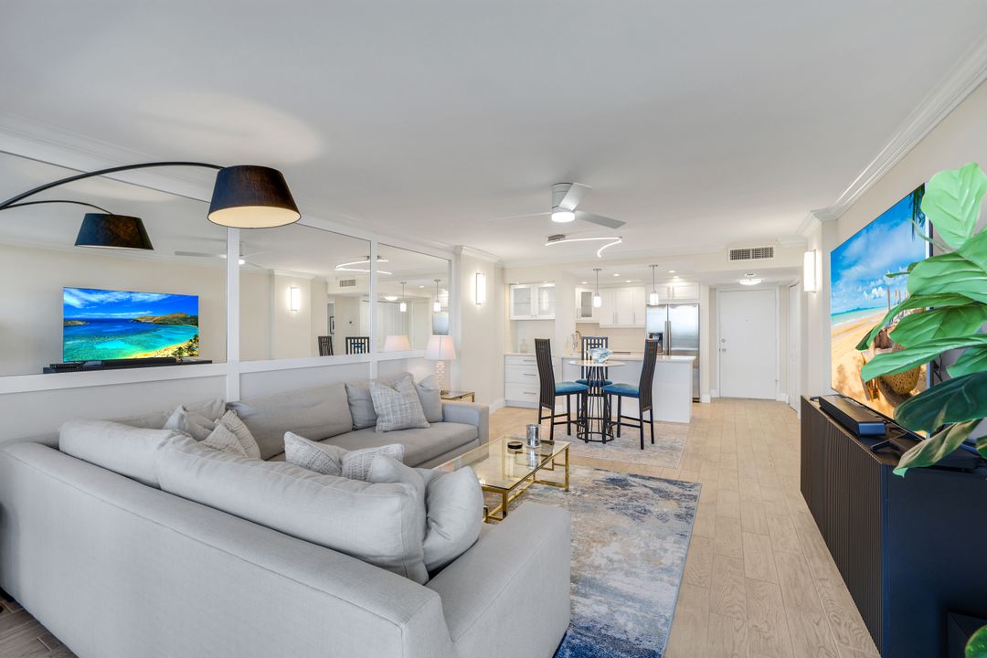 5 Bluebill Ave #506, Naples, FL 34108