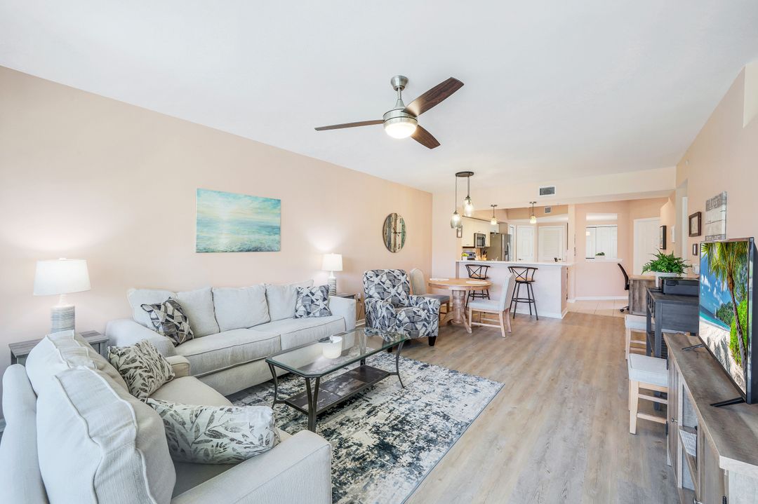 5440 Worthington Ln, Naples, FL 34110