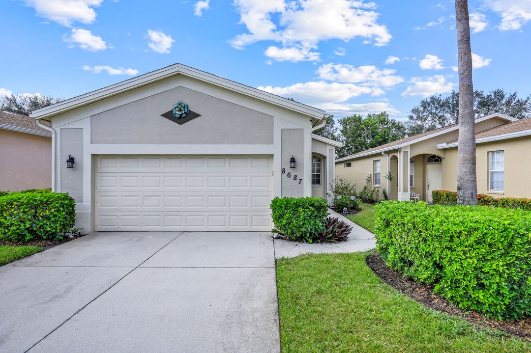 8687 Ibis Cove Cir, Naples, FL 34119