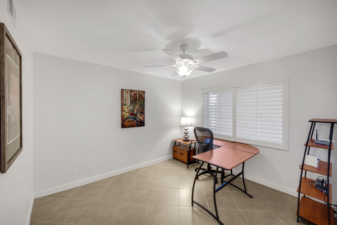 2462 Hidden Lake Dr #1, Naples, FL 34112