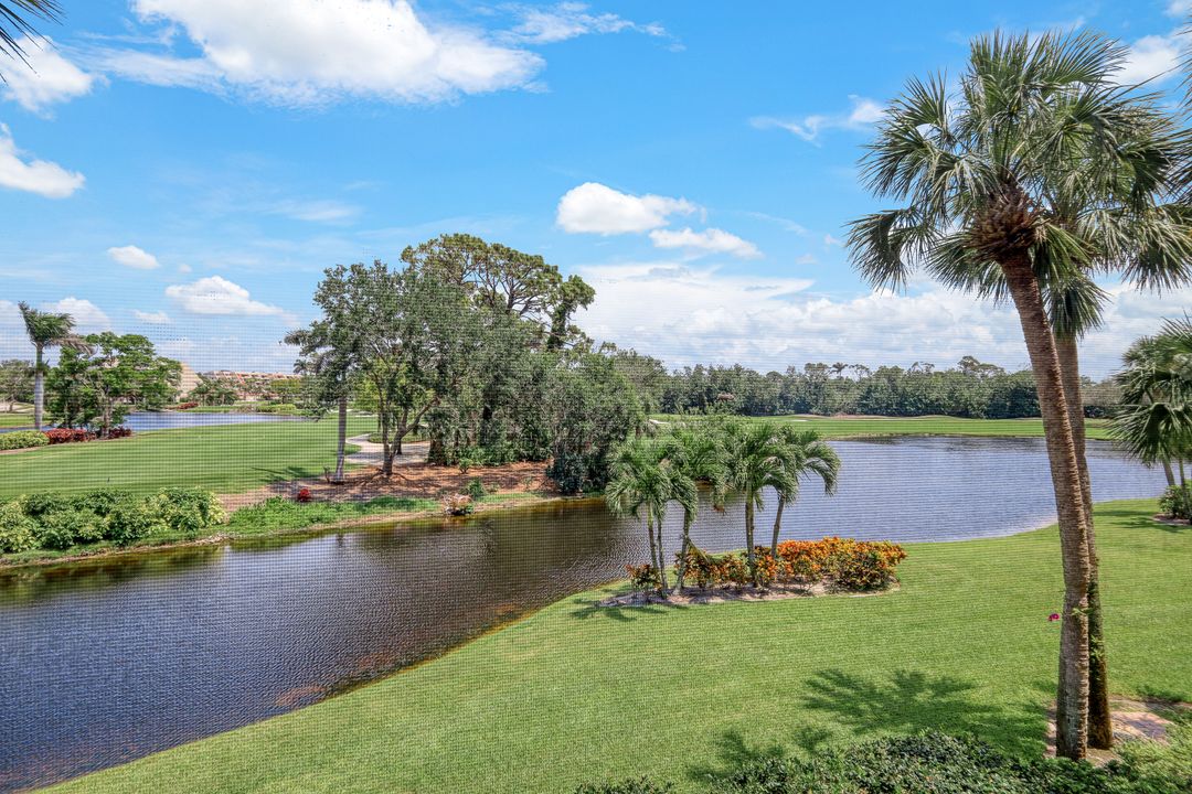 6080 Pelican Bay Blvd #A-202, Naples, FL 34108