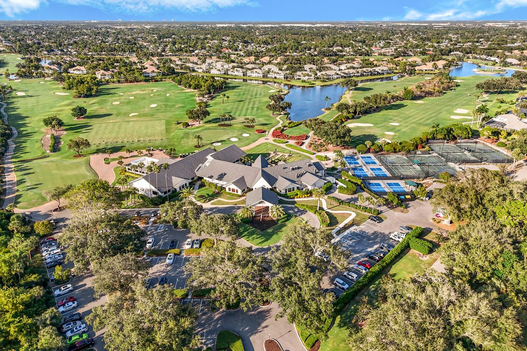 19641 Silver Oak Dr, Fort Myers, FL 33967