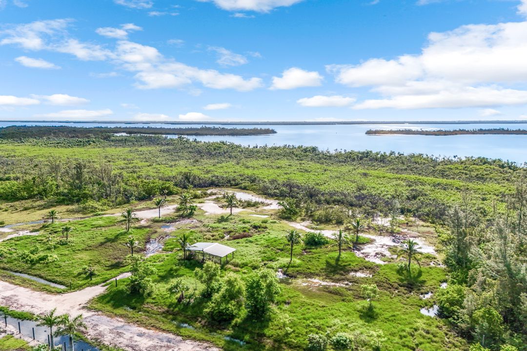 5300 Game Bird Ln, Bokeelia, FL 33922