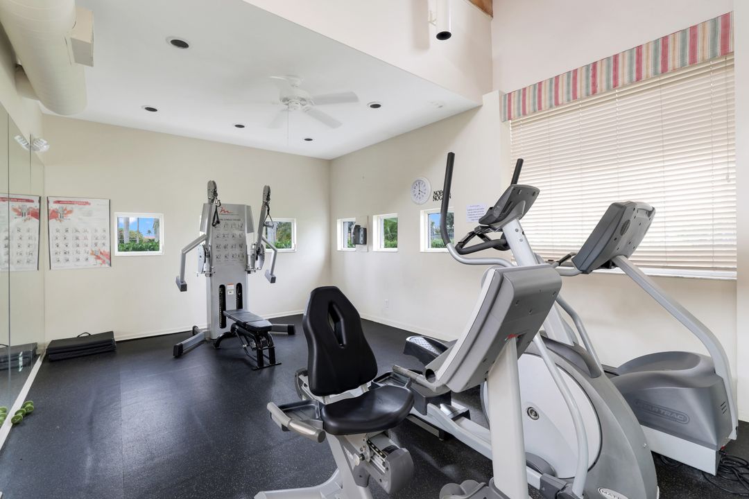 7774 Jewel Ln #103, Naples, FL 34109