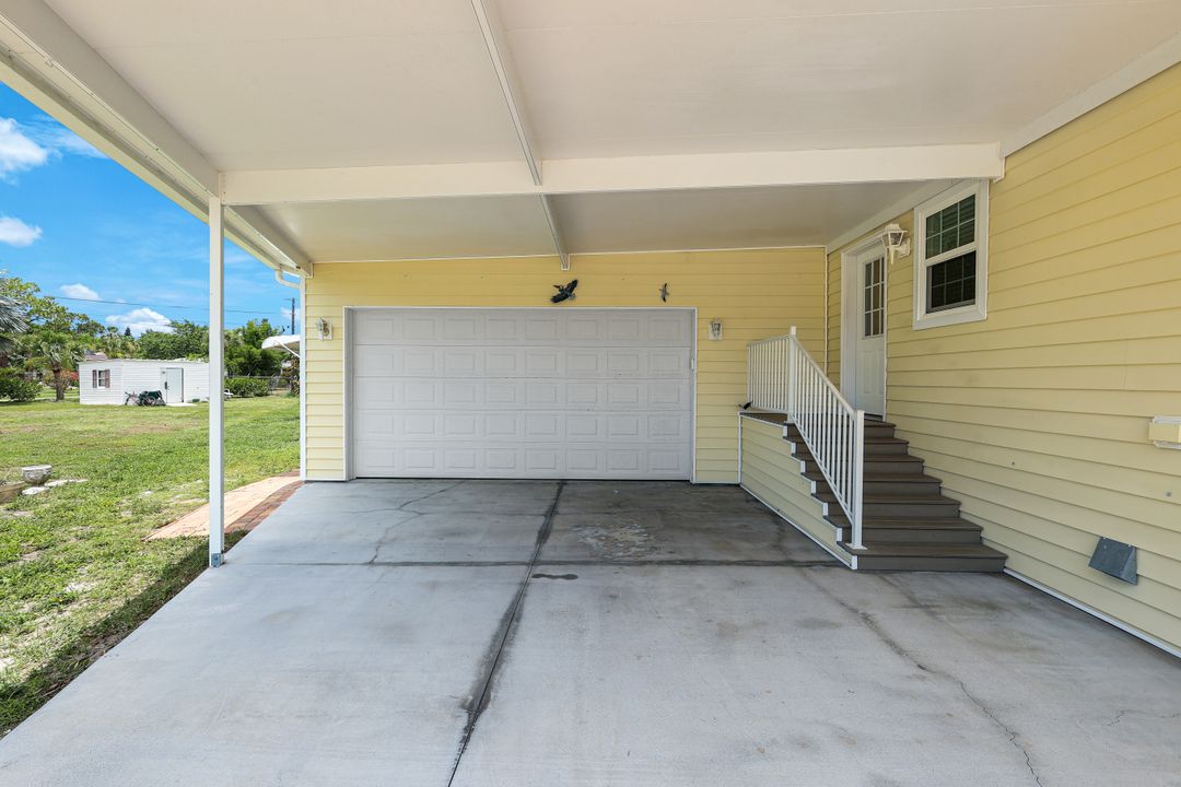 27288 Bourbonniere Dr, Bonita Springs, FL 34135