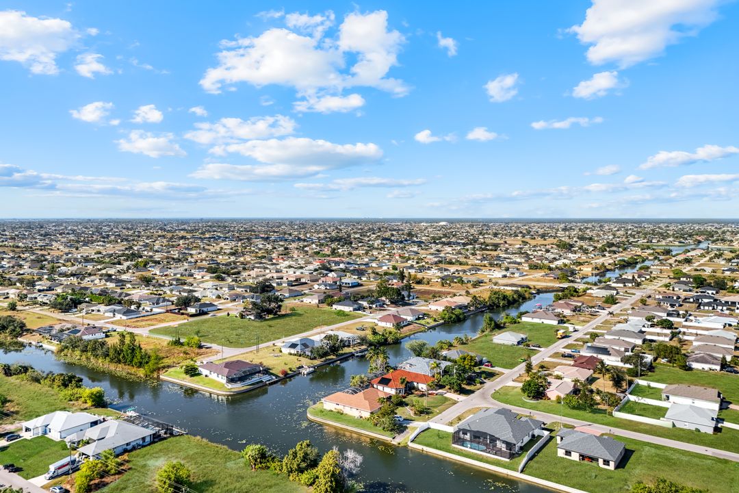 602 NW 3rd Ave, Cape Coral, FL 33993