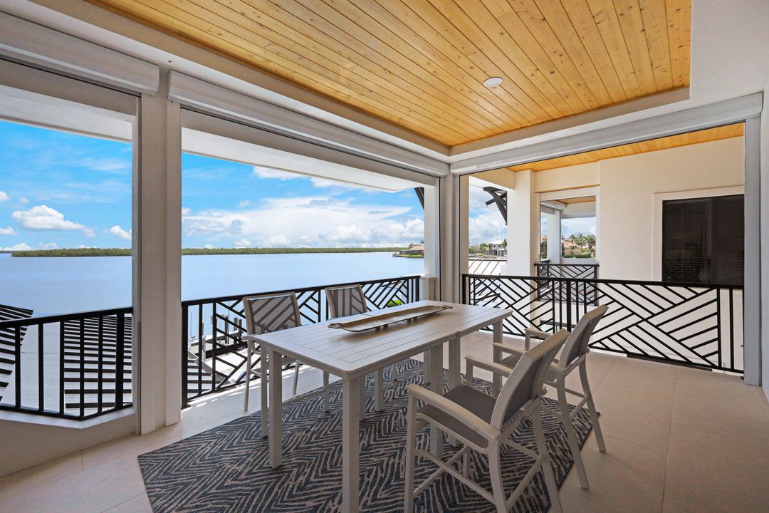 227 Polynesia Ct, Marco Island, FL 34145