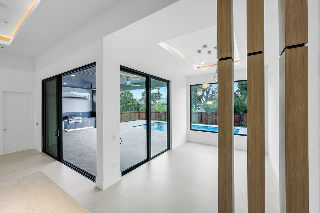 3606 SW 3rd St, Cape Coral, FL 33991