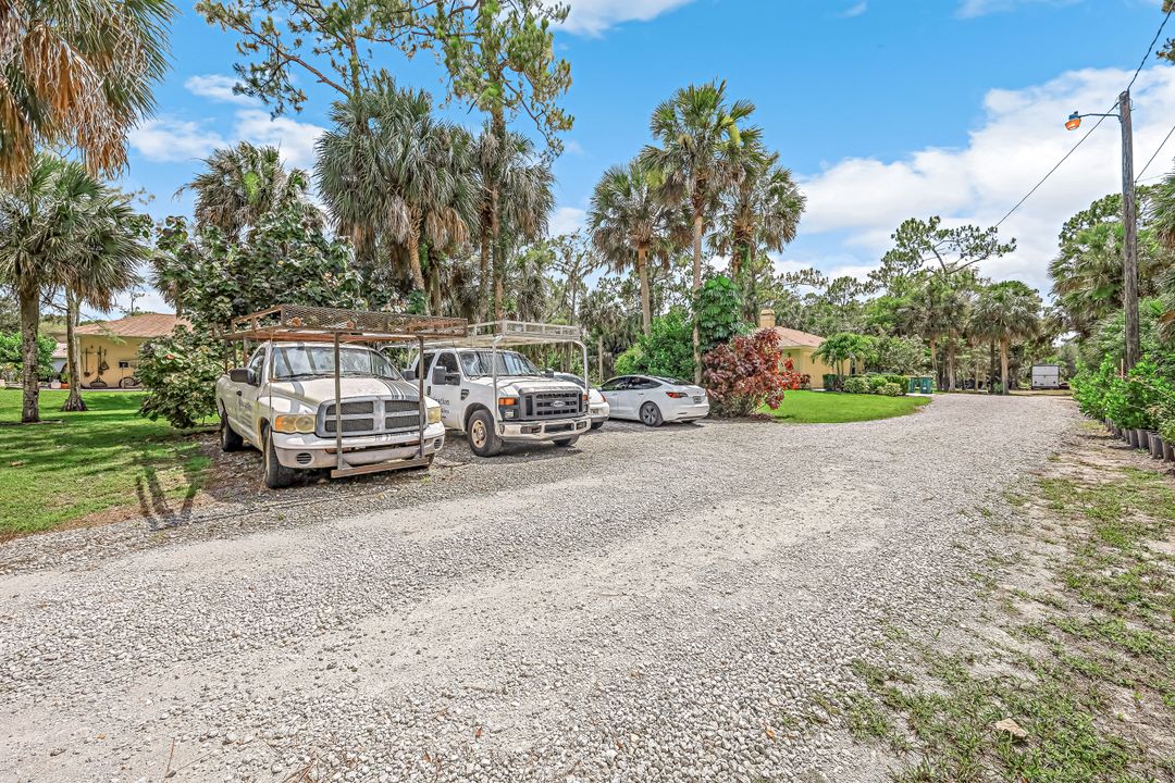 111 2nd St SE, Naples, FL 34117