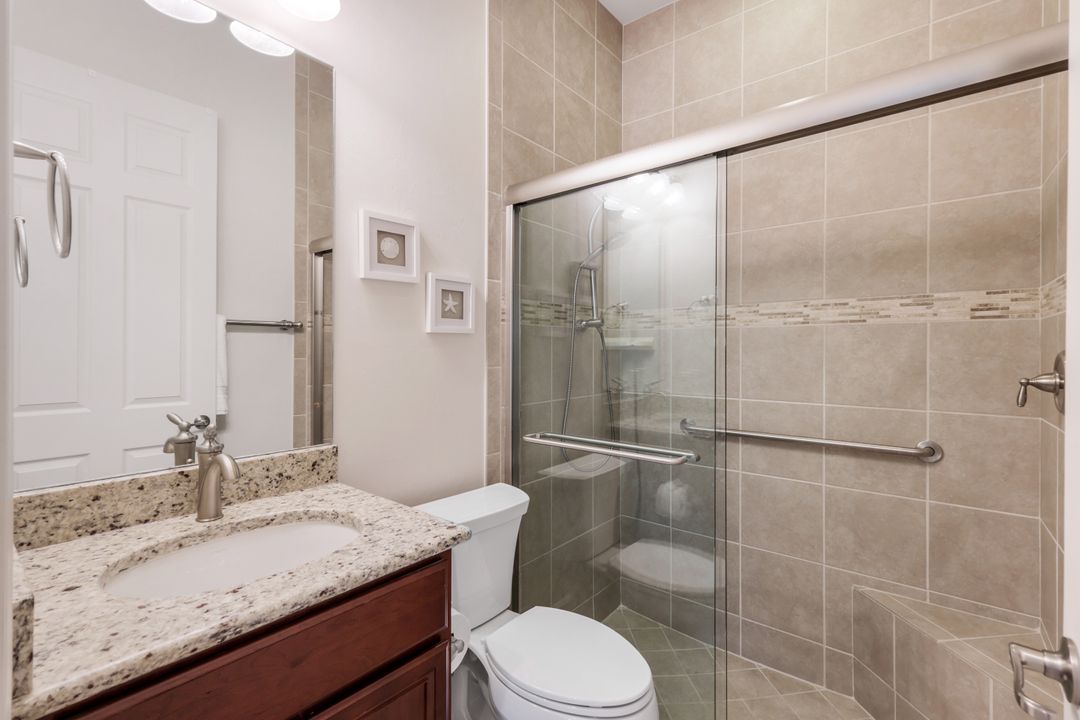 9578 Coquina Cir, Naples, FL 34120