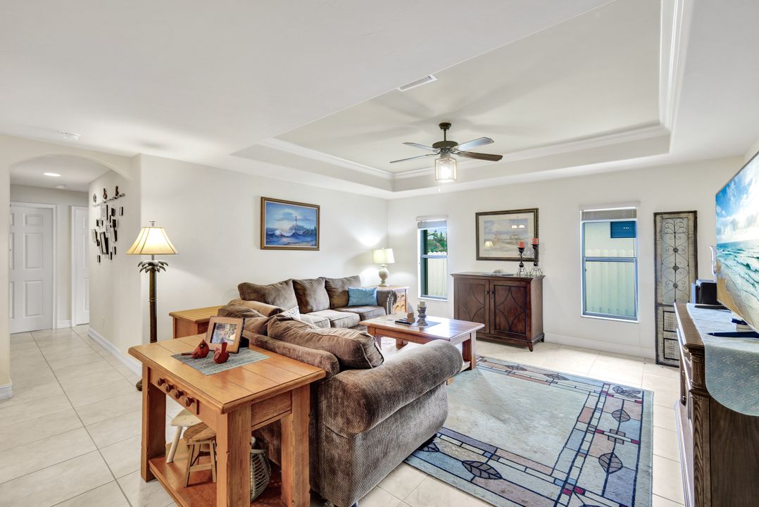 13 NW 8th Terrace, Cape Coral, FL 33993