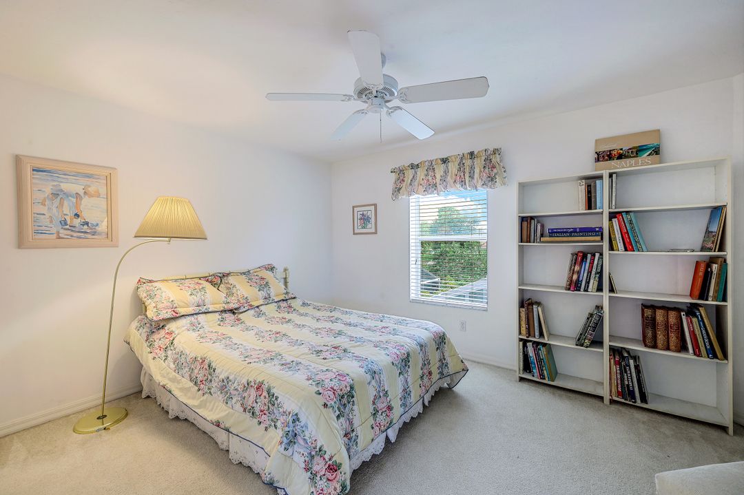 1082 Jardin Dr, Naples, FL 34104