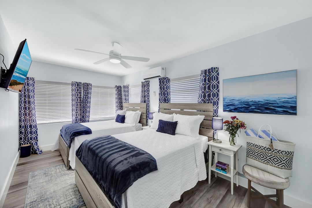 318 Castaways St, Marco Island, FL 34145