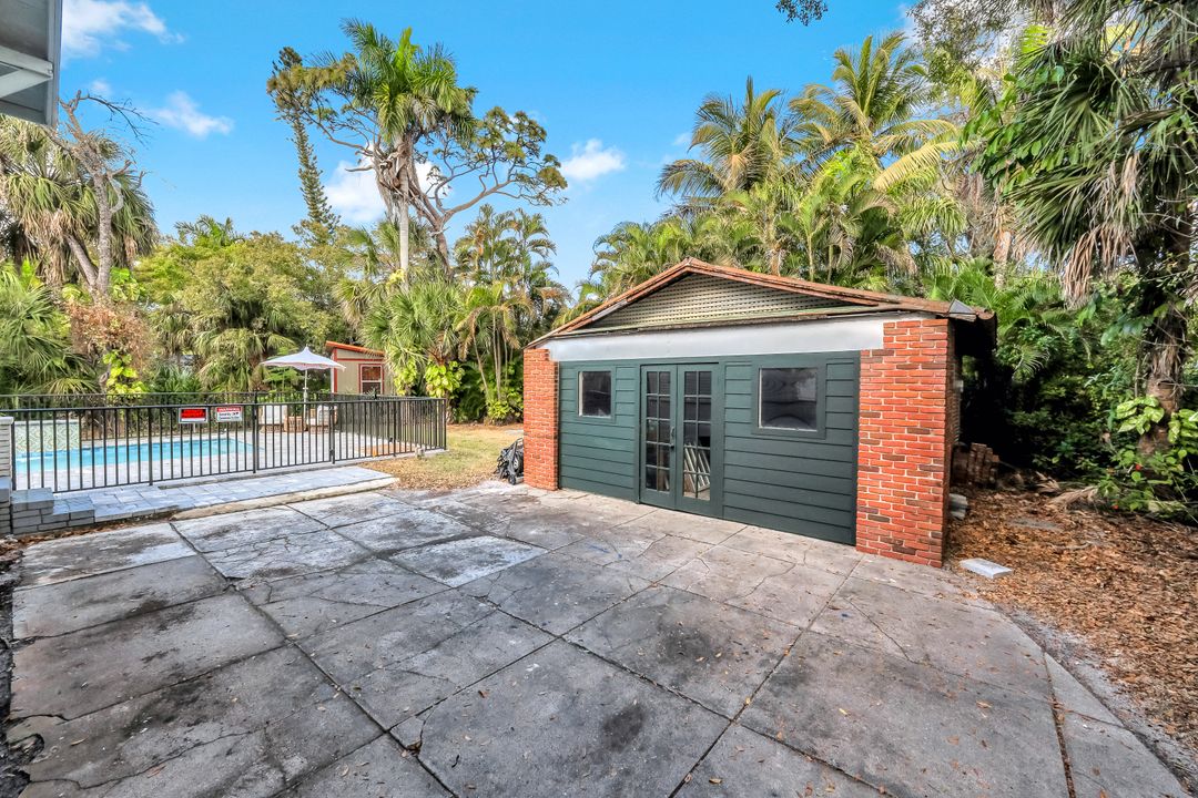 1473 Barcelona Ave, Fort Myers, FL 33901