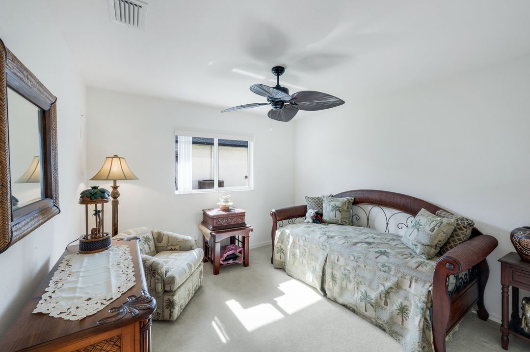 2725 SW 46th Terrace, Cape Coral, FL 33914