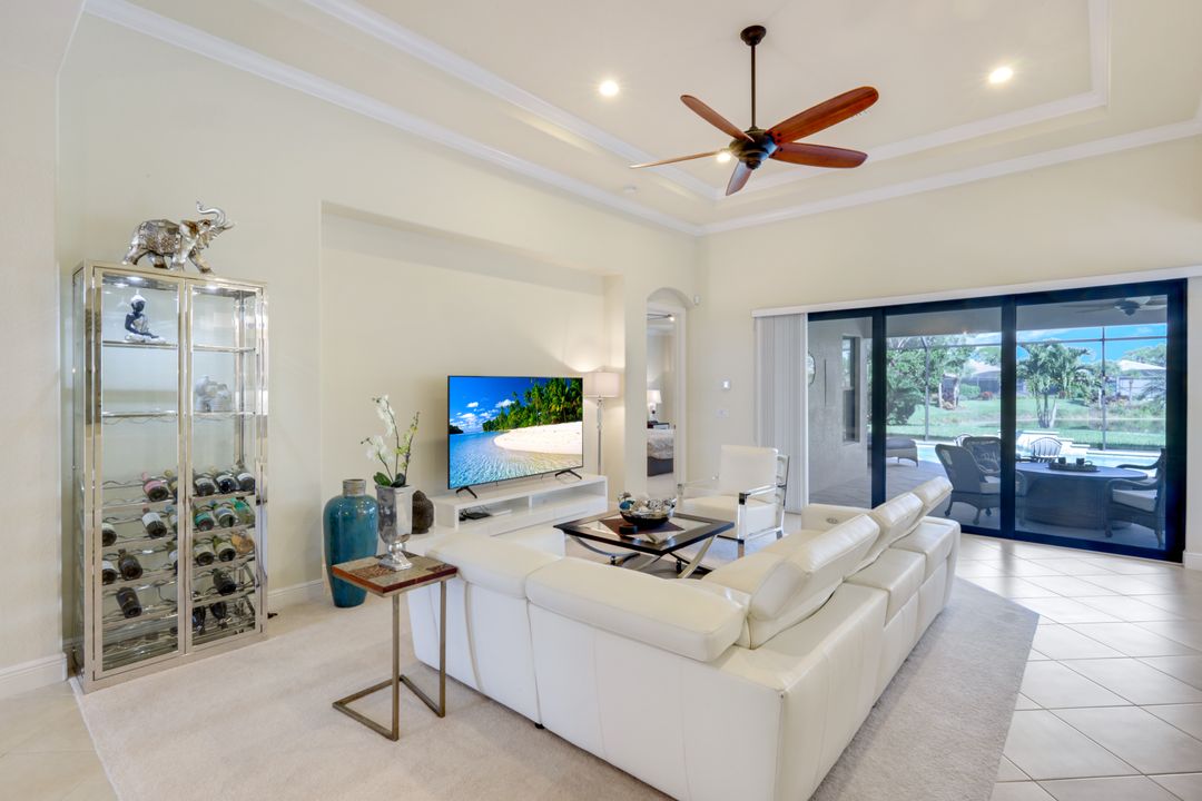 9909 Casabella Way, Bonita Springs, FL 34135