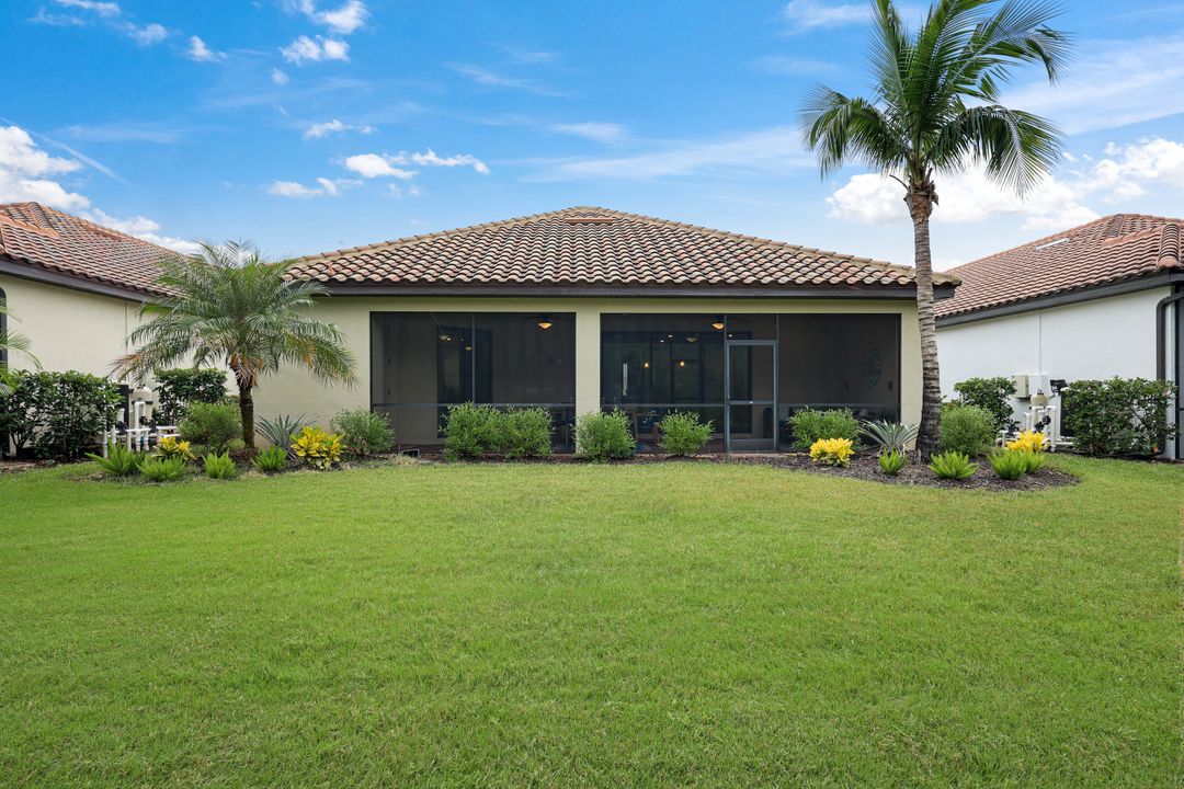 17450 Galway Run, Bonita Springs, FL 34135