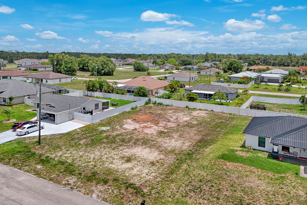 3205 NW 2nd Pl, Cape Coral, FL 33993