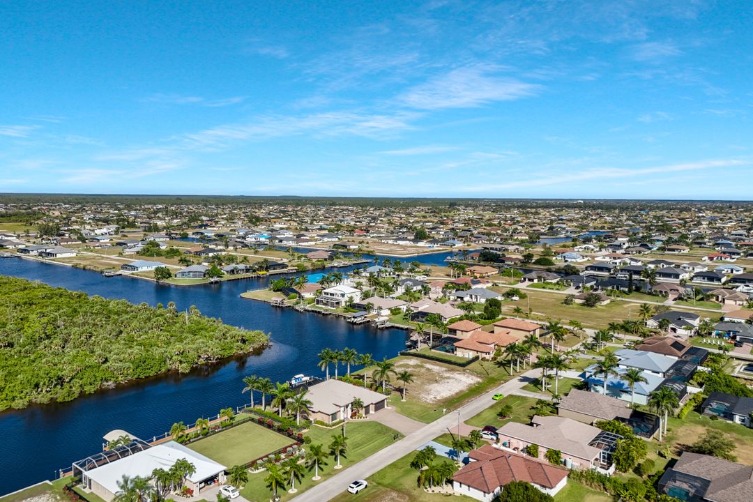 4223 NW 13th St, Cape Coral, FL 33993