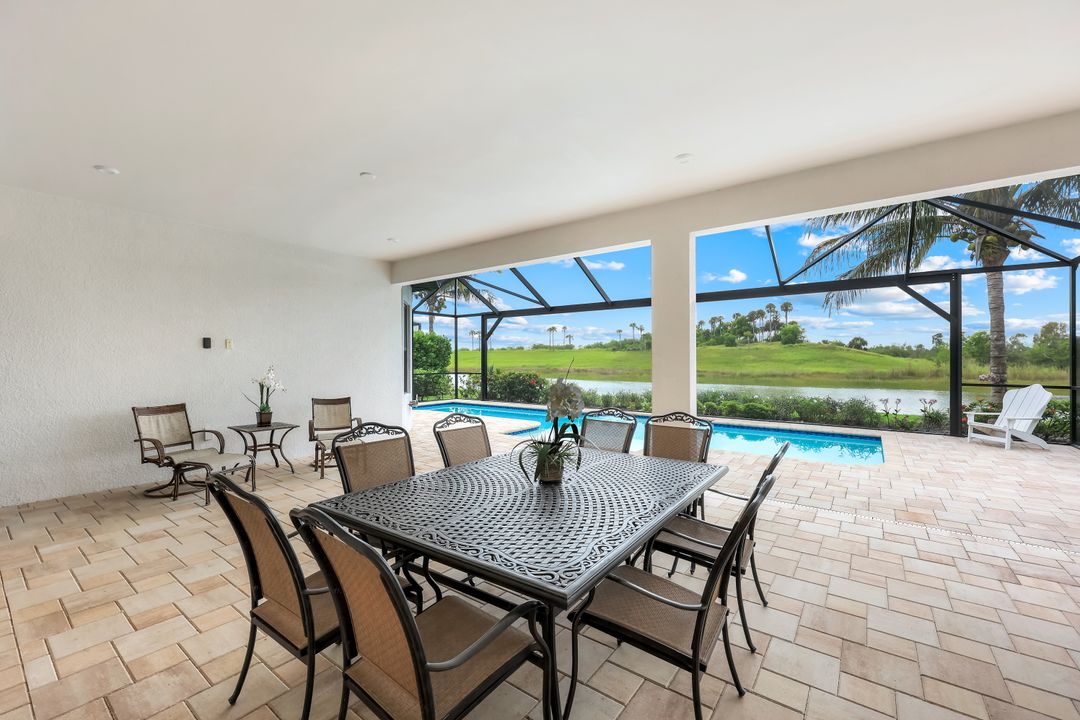 11641 Canal Grande Dr, Miromar Lakes, FL 33913