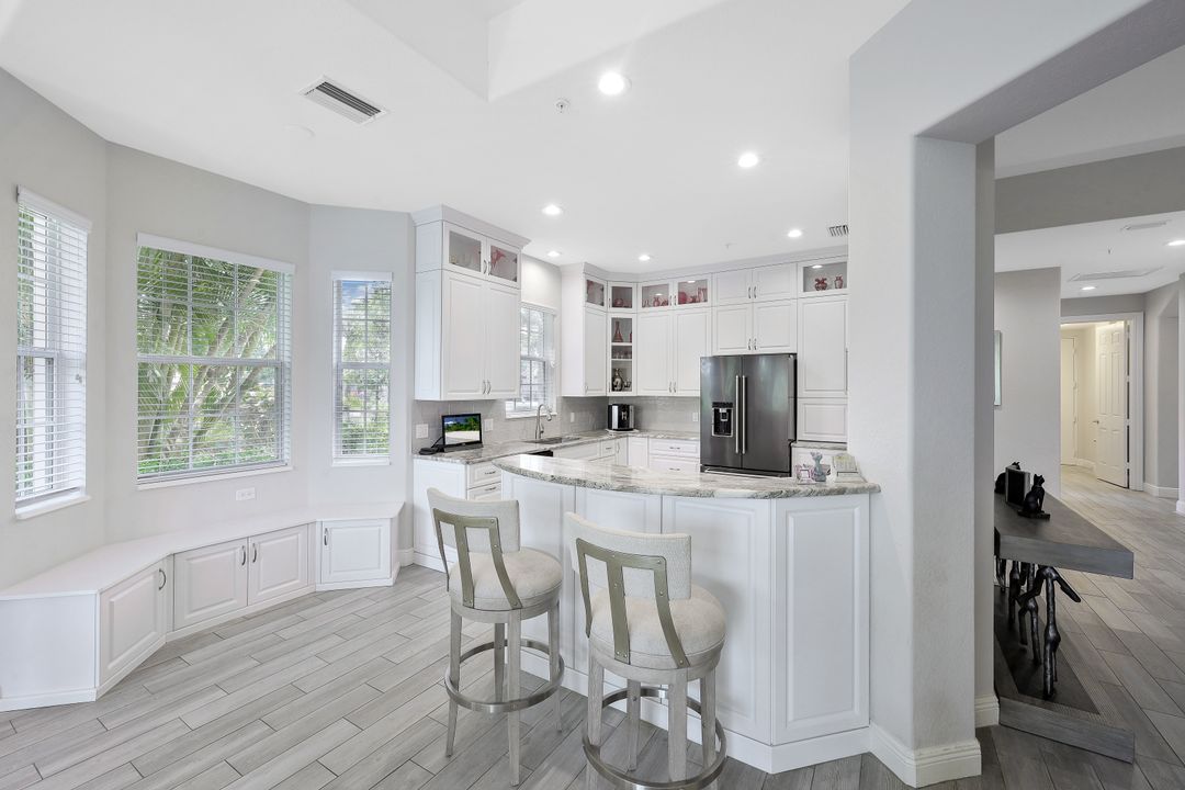 3093 Aviamar Cir #104, Naples, FL 34114