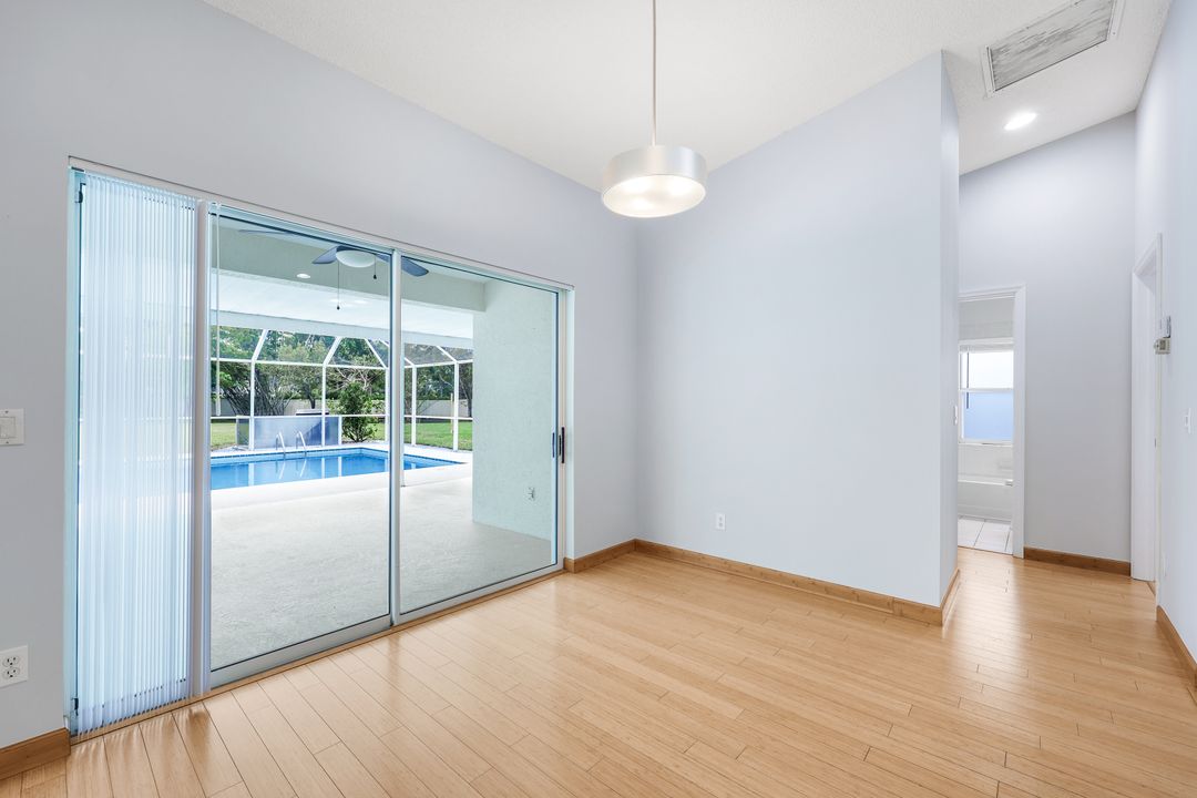 7234 Mill Pond Cir, Naples, FL 34109