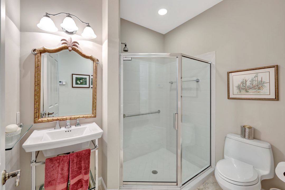 3671 Olde Cottage Ln, Bonita Springs, FL 34134