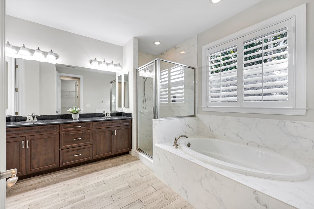 1371 Michigan Ave, Naples, FL 34103