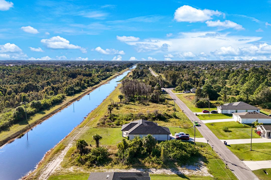 222 Preston St, Lehigh Acres, FL 33974