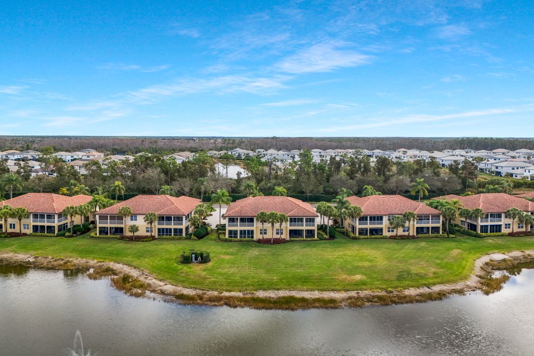 20675 Wildcat Run Dr #102, Estero, FL 33928