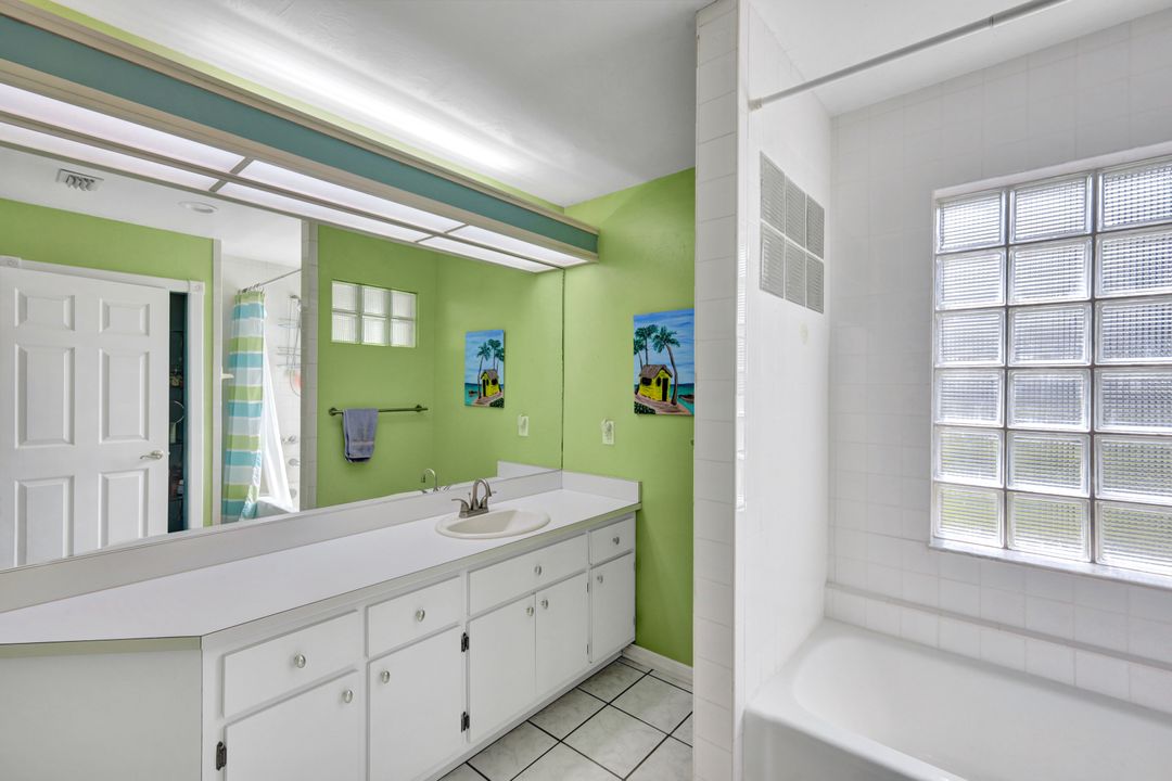 6910 Circle Dr, Fort Myers, FL 33905