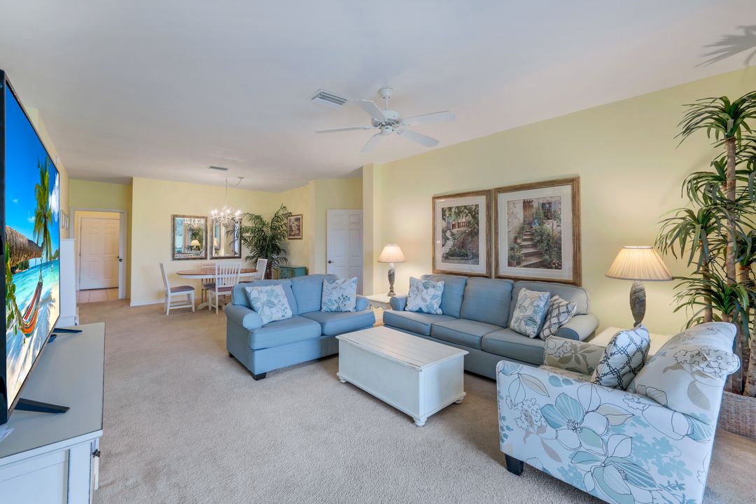 6025 Pinnacle Ln #6-602, Naples, FL 34110