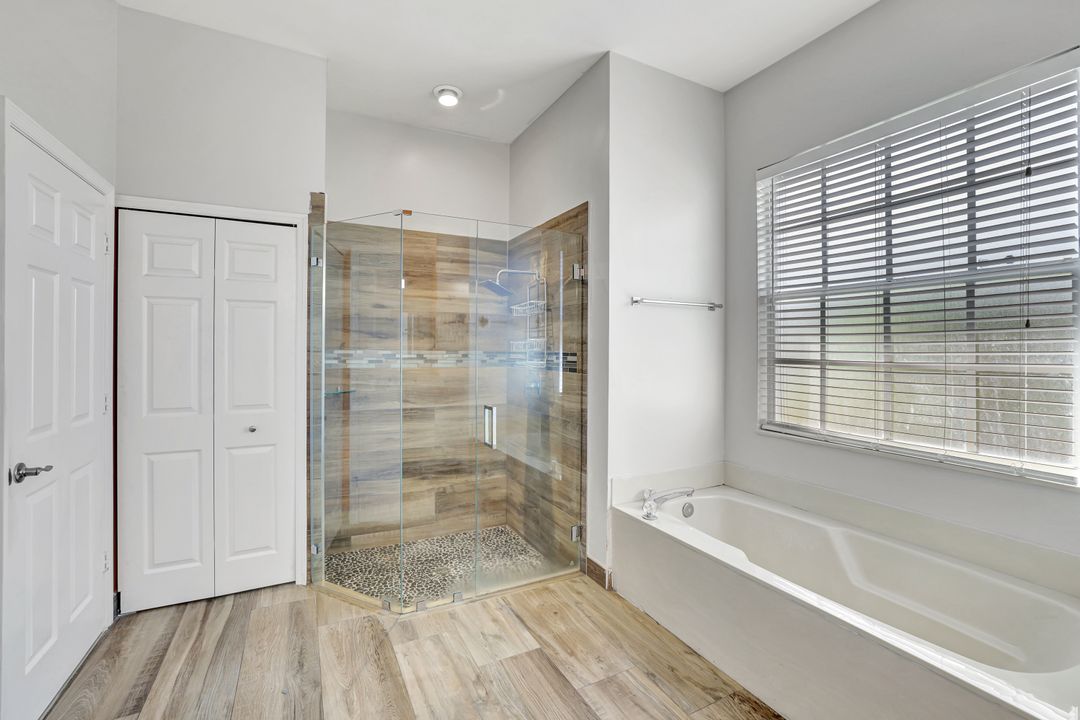 721 Grand Rapids Blvd, Naples, FL 34120