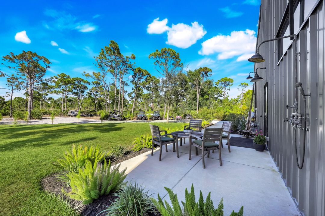 4412 Pinetree Blvd, Saint James City, FL 33956