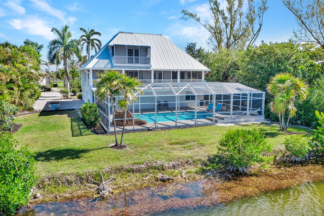 9007 Mockingbird Dr, Sanibel, FL 33957