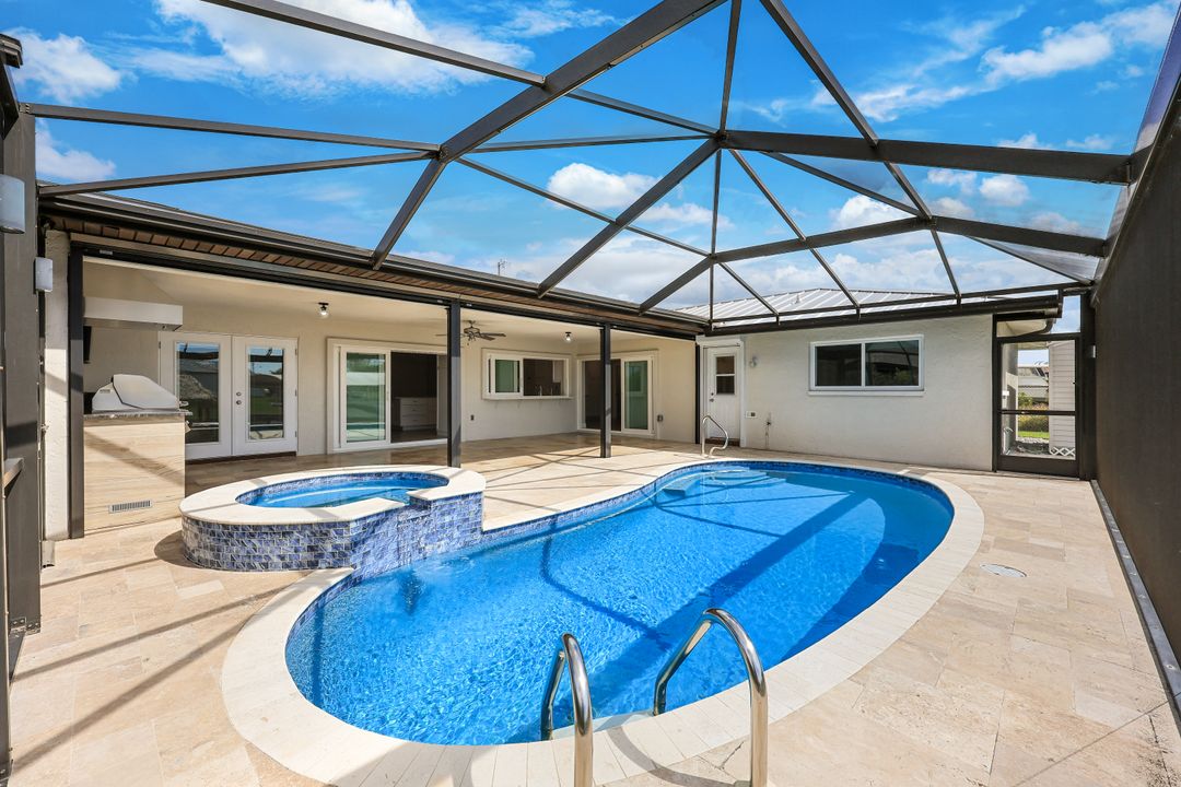 3010 SE 6th Ave, Cape Coral, FL 33904