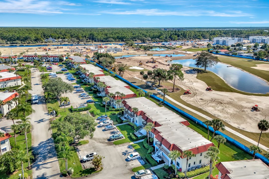 4346 27th Ct SW #101, Naples, FL 34116