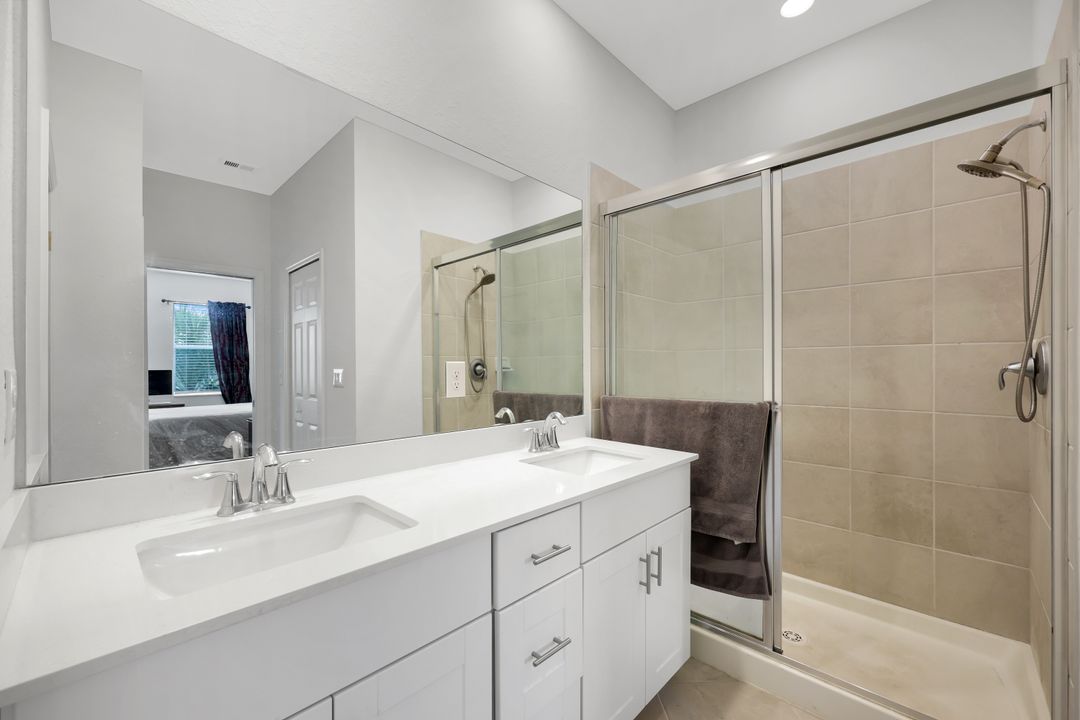 2942 Citrus St, Naples, FL 34120