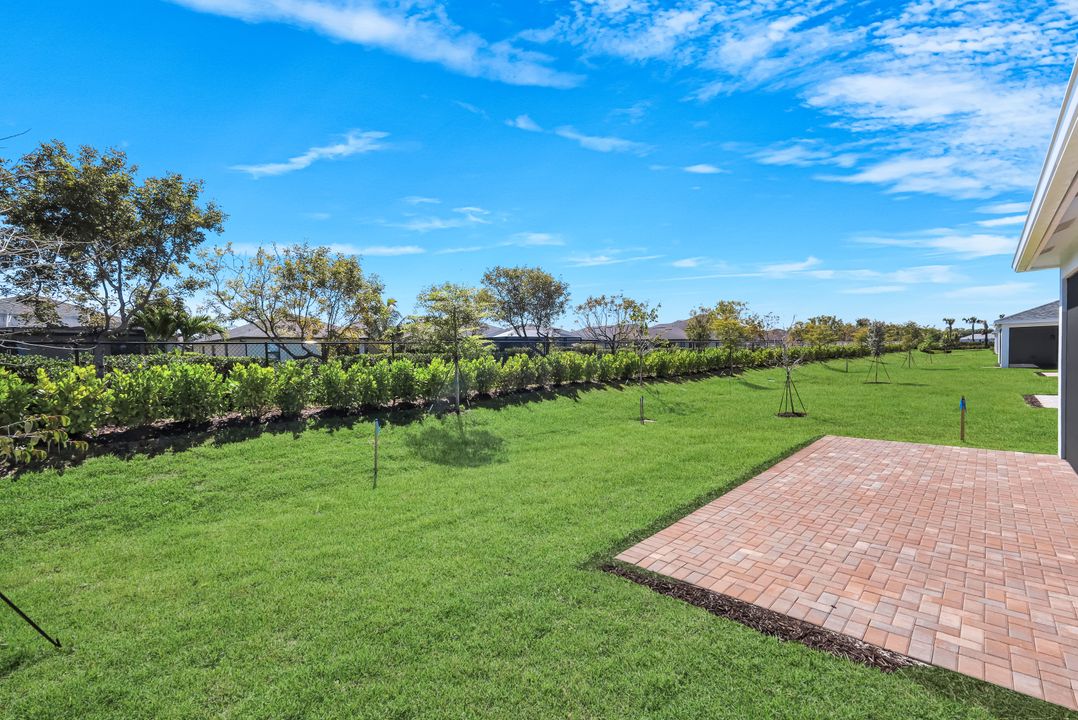 3368 Meloy Dr, Fort Myers, FL 33905