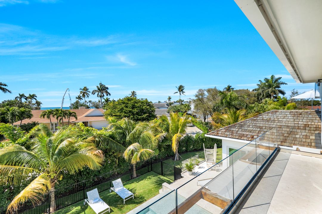 14 Sabre Ln, Naples, FL 34102