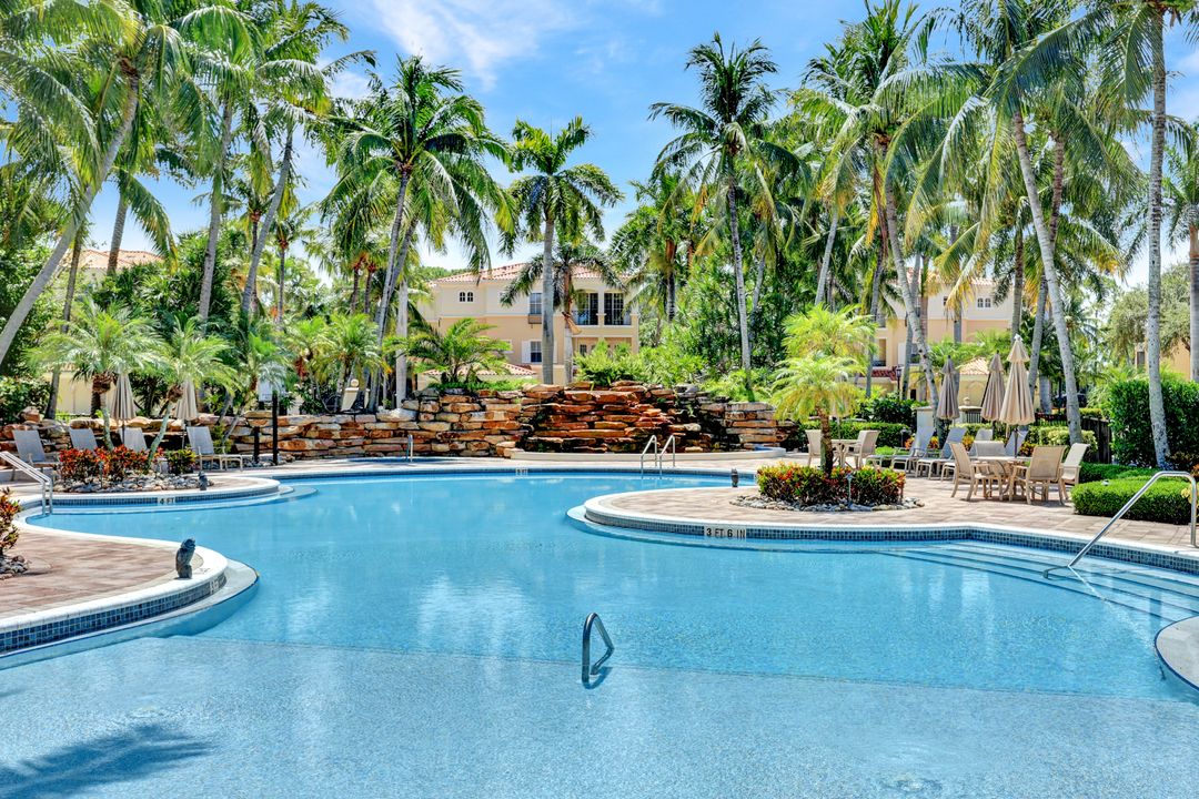 2609 Estrella Dr #1902, Naples, FL 34109
