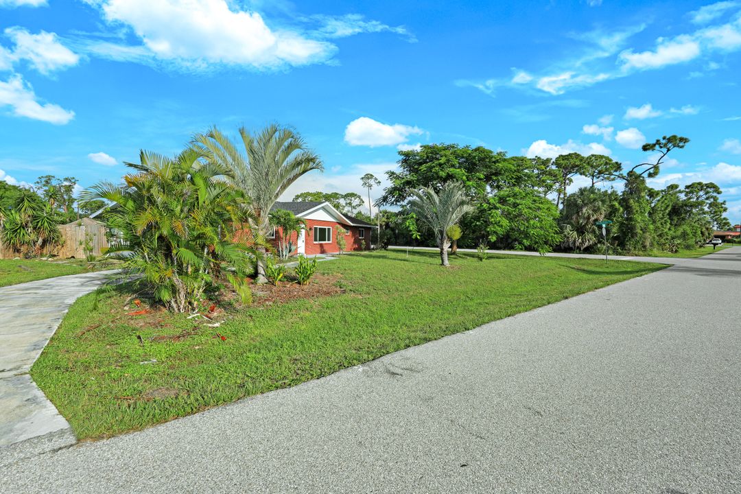 801 McMahon Ave NW, Port Charlotte, FL 33948