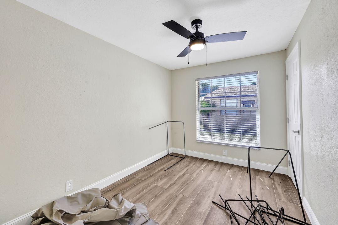 1273 5th Ave N, Naples, FL 34102