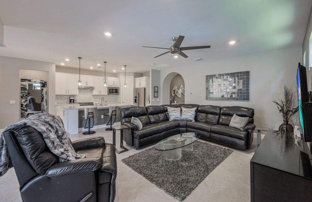 7692 Winding Cypress Dr, Naples, FL 34114